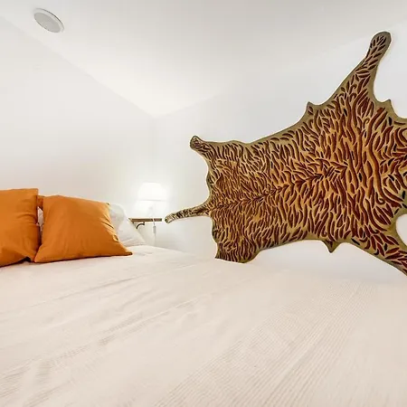 Lacasadiugo In The Heart Of Ac Apartman